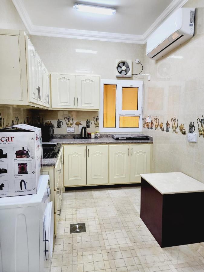 Apatment In Rawdat Alkhail Apartamento Doha Exterior foto
